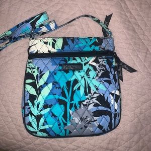 Vera Bradley crossbody bag